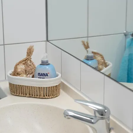 Diana/windrose * Rostock